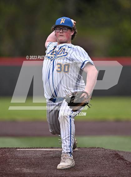 Thumbnail 2 in Hazen @ Liberty (3A KingCo District Baseball Tournament) photogallery.