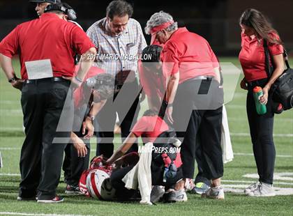 Thumbnail 3 in La Joya vs. Roma photogallery.