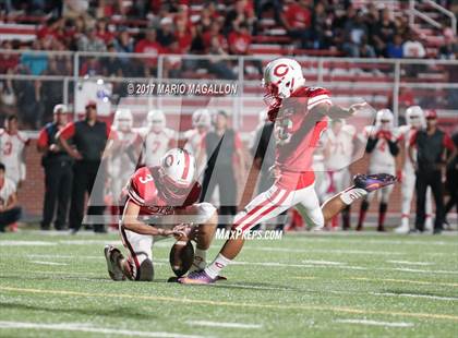 Thumbnail 1 in La Joya vs. Roma photogallery.