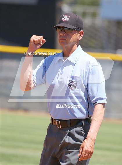 Thumbnail 3 in Desert Oasis vs. Newbury Park (Lions Tournament Open Division Semifinal) photogallery.