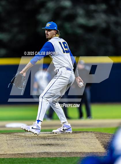 Thumbnail 2 in Spanish Fork vs. Cyprus (UHSAA 5A Bracket Play) photogallery.