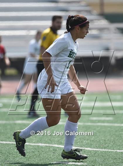 Thumbnail 1 in Lee [Robert E.] vs Reagan [Ronald] (Comalander Stadium) photogallery.