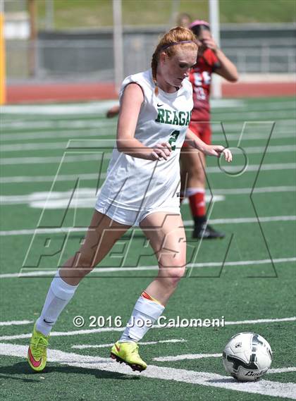 Thumbnail 3 in Lee [Robert E.] vs Reagan [Ronald] (Comalander Stadium) photogallery.