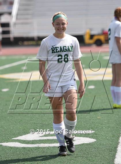 Thumbnail 2 in Lee [Robert E.] vs Reagan [Ronald] (Comalander Stadium) photogallery.