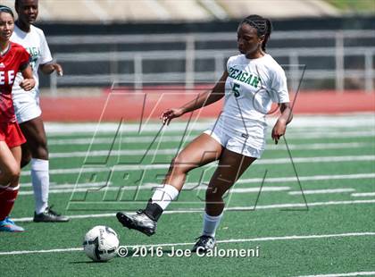 Thumbnail 2 in Lee [Robert E.] vs Reagan [Ronald] (Comalander Stadium) photogallery.