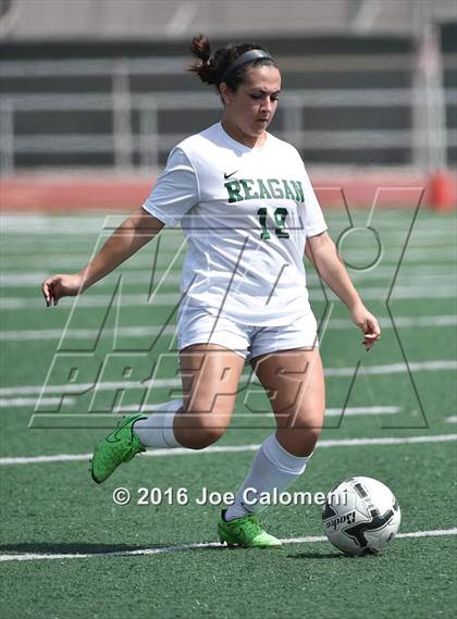 Thumbnail 1 in Lee [Robert E.] vs Reagan [Ronald] (Comalander Stadium) photogallery.
