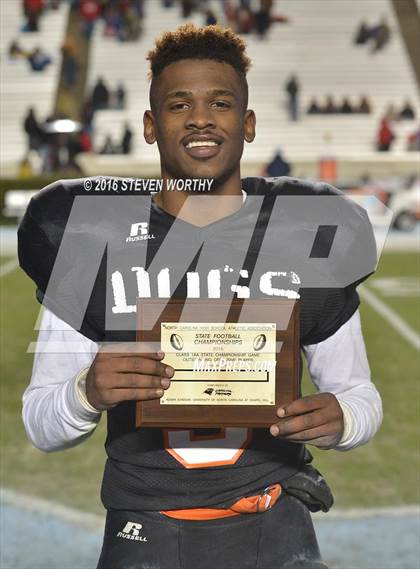 Thumbnail 3 in West Montgomery vs. Wallace-Rose Hill (NCHSAA 1AA Final) photogallery.