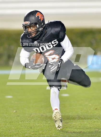 Thumbnail 3 in West Montgomery vs. Wallace-Rose Hill (NCHSAA 1AA Final) photogallery.