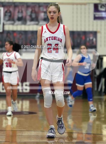 Thumbnail 1 in Antonian Prep vs. Parish Episcopal (TAPPS 6A Regional Final) photogallery.