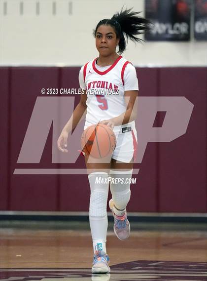 Thumbnail 1 in Antonian Prep vs. Parish Episcopal (TAPPS 6A Regional Final) photogallery.