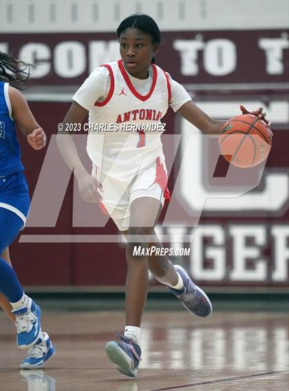 Thumbnail 1 in Antonian Prep vs. Parish Episcopal (TAPPS 6A Regional Final) photogallery.