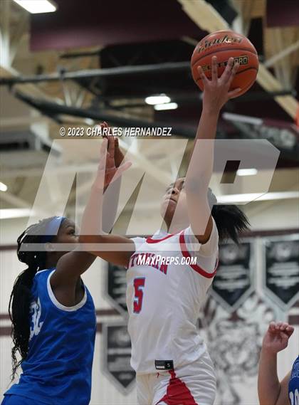 Thumbnail 2 in Antonian Prep vs. Parish Episcopal (TAPPS 6A Regional Final) photogallery.