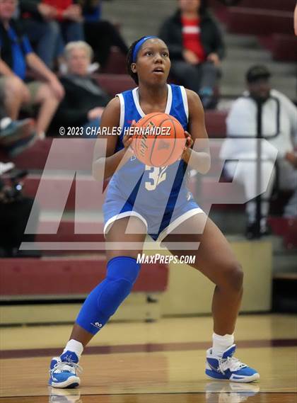 Thumbnail 1 in Antonian Prep vs. Parish Episcopal (TAPPS 6A Regional Final) photogallery.