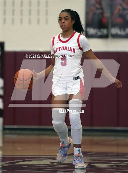 Thumbnail 2 in Antonian Prep vs. Parish Episcopal (TAPPS 6A Regional Final) photogallery.