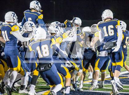 Thumbnail 2 in Xaverian Brothers vs. Boston College High photogallery.