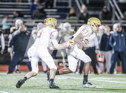 Thumbnail 2 in Xaverian Brothers vs. Boston College High photogallery.