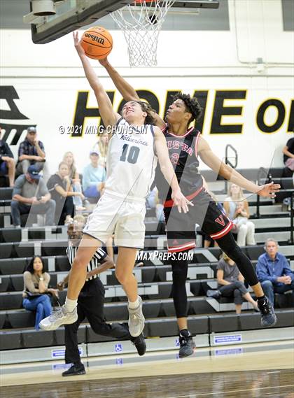Thumbnail 3 in Vista vs. Aliso Niguel (Feast Week Tournament) photogallery.