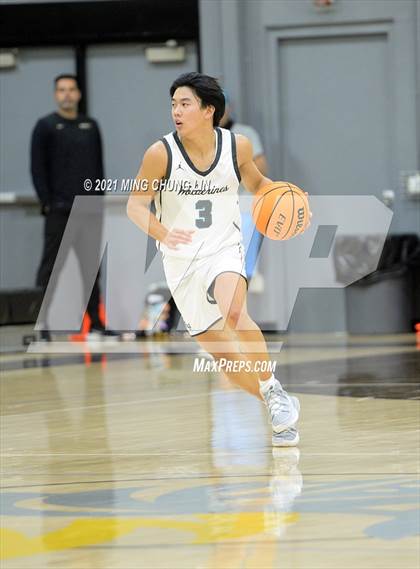 Thumbnail 2 in Vista vs. Aliso Niguel (Feast Week Tournament) photogallery.