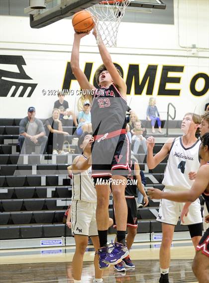 Thumbnail 3 in Vista vs. Aliso Niguel (Feast Week Tournament) photogallery.