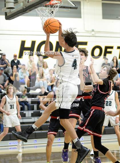 Thumbnail 3 in Vista vs. Aliso Niguel (Feast Week Tournament) photogallery.