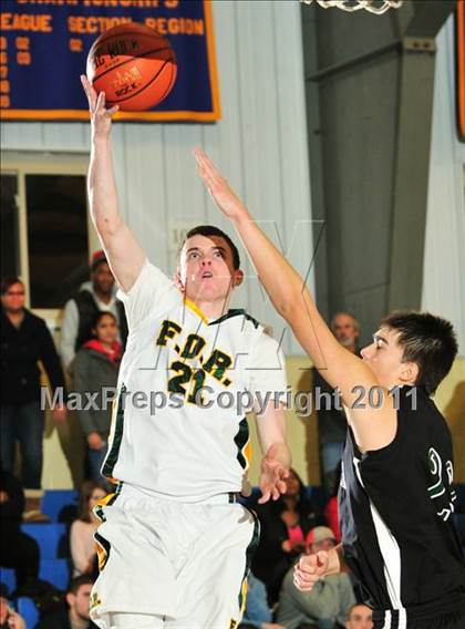 Thumbnail 2 in Roosevelt vs. Spackenkill photogallery.