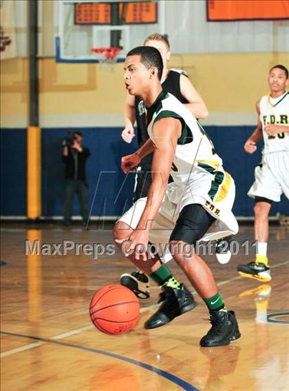 Thumbnail 2 in Roosevelt vs. Spackenkill photogallery.