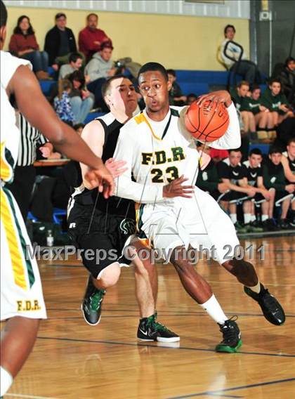 Thumbnail 2 in Roosevelt vs. Spackenkill photogallery.