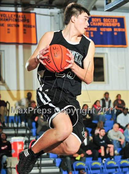 Thumbnail 2 in Roosevelt vs. Spackenkill photogallery.