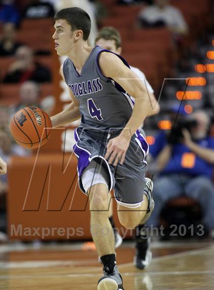 Thumbnail 1 in Water Valley vs. Douglass (UIL 1A Semifinal) photogallery.
