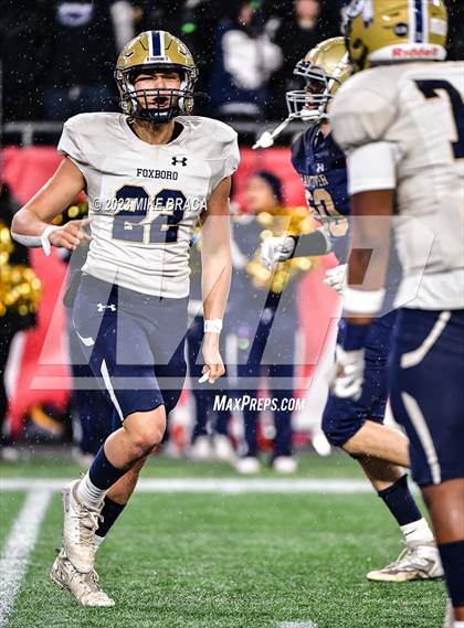 Thumbnail 2 in Foxborough vs Hanover (MIAA D5 Final) photogallery.