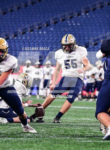 Thumbnail 2 in Foxborough vs Hanover (MIAA D5 Final) photogallery.