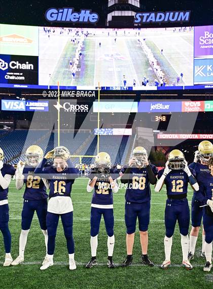 Thumbnail 1 in Foxborough vs Hanover (MIAA D5 Final) photogallery.