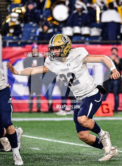 Thumbnail 1 in Foxborough vs Hanover (MIAA D5 Final) photogallery.