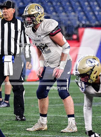 Thumbnail 2 in Foxborough vs Hanover (MIAA D5 Final) photogallery.