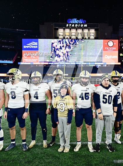 Thumbnail 1 in Foxborough vs Hanover (MIAA D5 Final) photogallery.