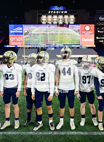 Thumbnail 3 in Foxborough vs Hanover (MIAA D5 Final) photogallery.