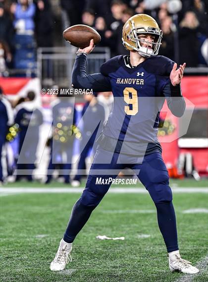 Thumbnail 3 in Foxborough vs Hanover (MIAA D5 Final) photogallery.