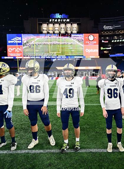 Thumbnail 2 in Foxborough vs Hanover (MIAA D5 Final) photogallery.