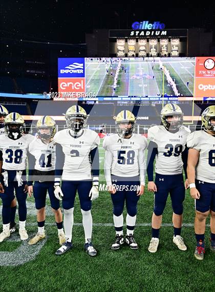 Thumbnail 1 in Foxborough vs Hanover (MIAA D5 Final) photogallery.