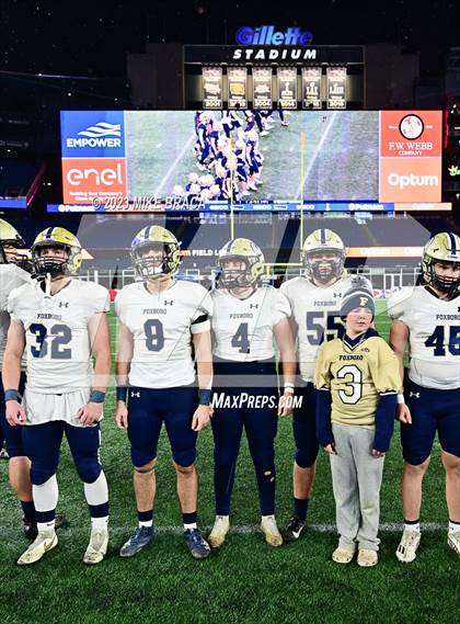 Thumbnail 2 in Foxborough vs Hanover (MIAA D5 Final) photogallery.