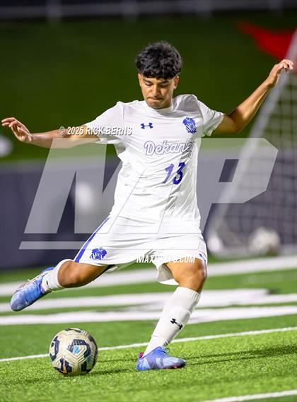 Thumbnail 1 in Grand Oaks vs Dekaney (UIL 6A D2 Soccer Bi-District Playoffs) photogallery.