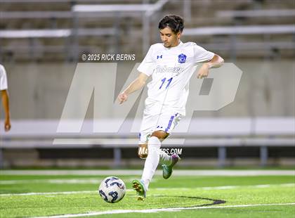 Thumbnail 3 in Grand Oaks vs Dekaney (UIL 6A D2 Soccer Bi-District Playoffs) photogallery.