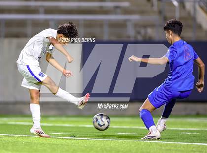 Thumbnail 2 in Grand Oaks vs Dekaney (UIL 6A D2 Soccer Bi-District Playoffs) photogallery.