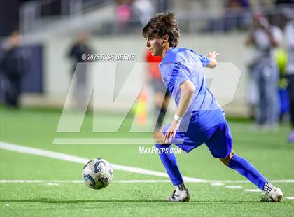 Thumbnail 3 in Grand Oaks vs Dekaney (UIL 6A D2 Soccer Bi-District Playoffs) photogallery.