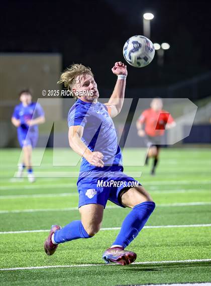 Thumbnail 1 in Grand Oaks vs Dekaney (UIL 6A D2 Soccer Bi-District Playoffs) photogallery.