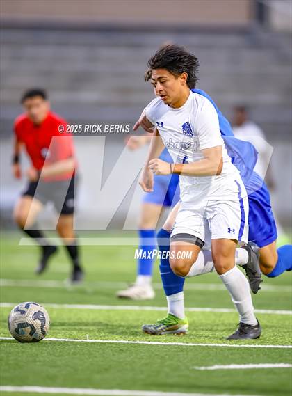 Thumbnail 3 in Grand Oaks vs Dekaney (UIL 6A D2 Soccer Bi-District Playoffs) photogallery.