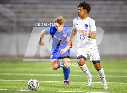 Thumbnail 2 in Grand Oaks vs Dekaney (UIL 6A D2 Soccer Bi-District Playoffs) photogallery.