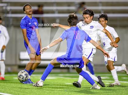 Thumbnail 2 in Grand Oaks vs Dekaney (UIL 6A D2 Soccer Bi-District Playoffs) photogallery.