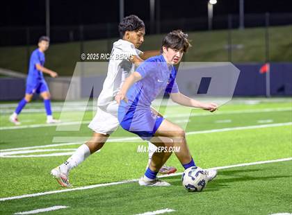 Thumbnail 1 in Grand Oaks vs Dekaney (UIL 6A D2 Soccer Bi-District Playoffs) photogallery.