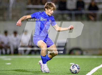 Thumbnail 3 in Grand Oaks vs Dekaney (UIL 6A D2 Soccer Bi-District Playoffs) photogallery.